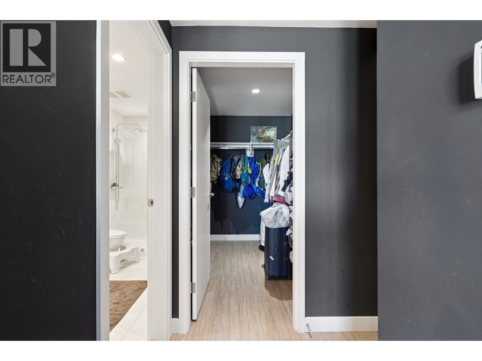 303 707 E 3 STREET, North Vancouver