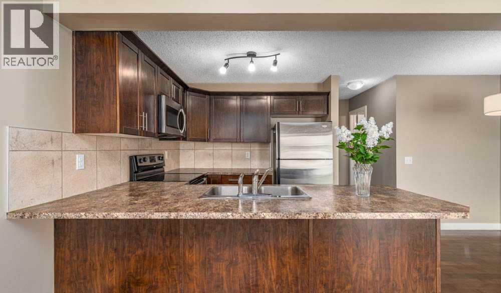 Single Family House for Sale in  Pantego Lane NW Panorama Hills Calgary 