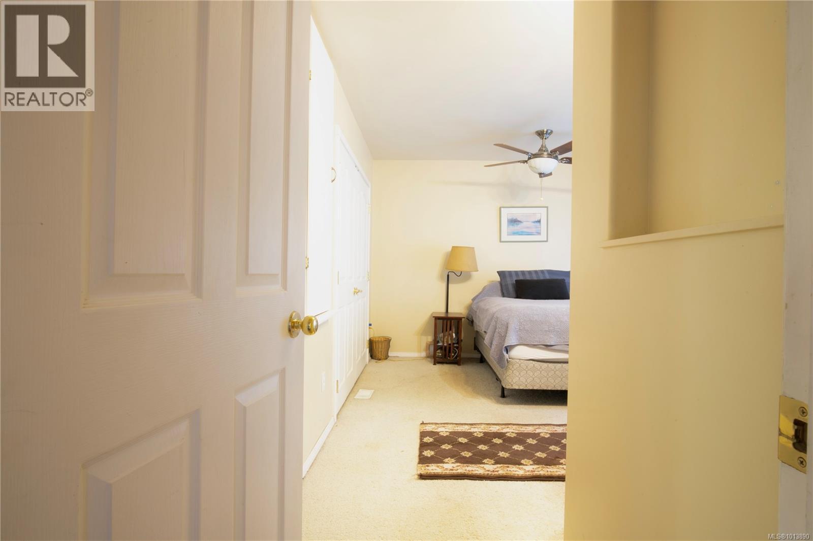 100 Boundary Rd, Lake Cowichan