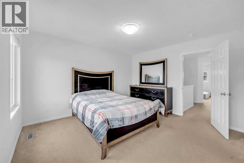 35 Savanna Parade NE, Calgary, Alberta