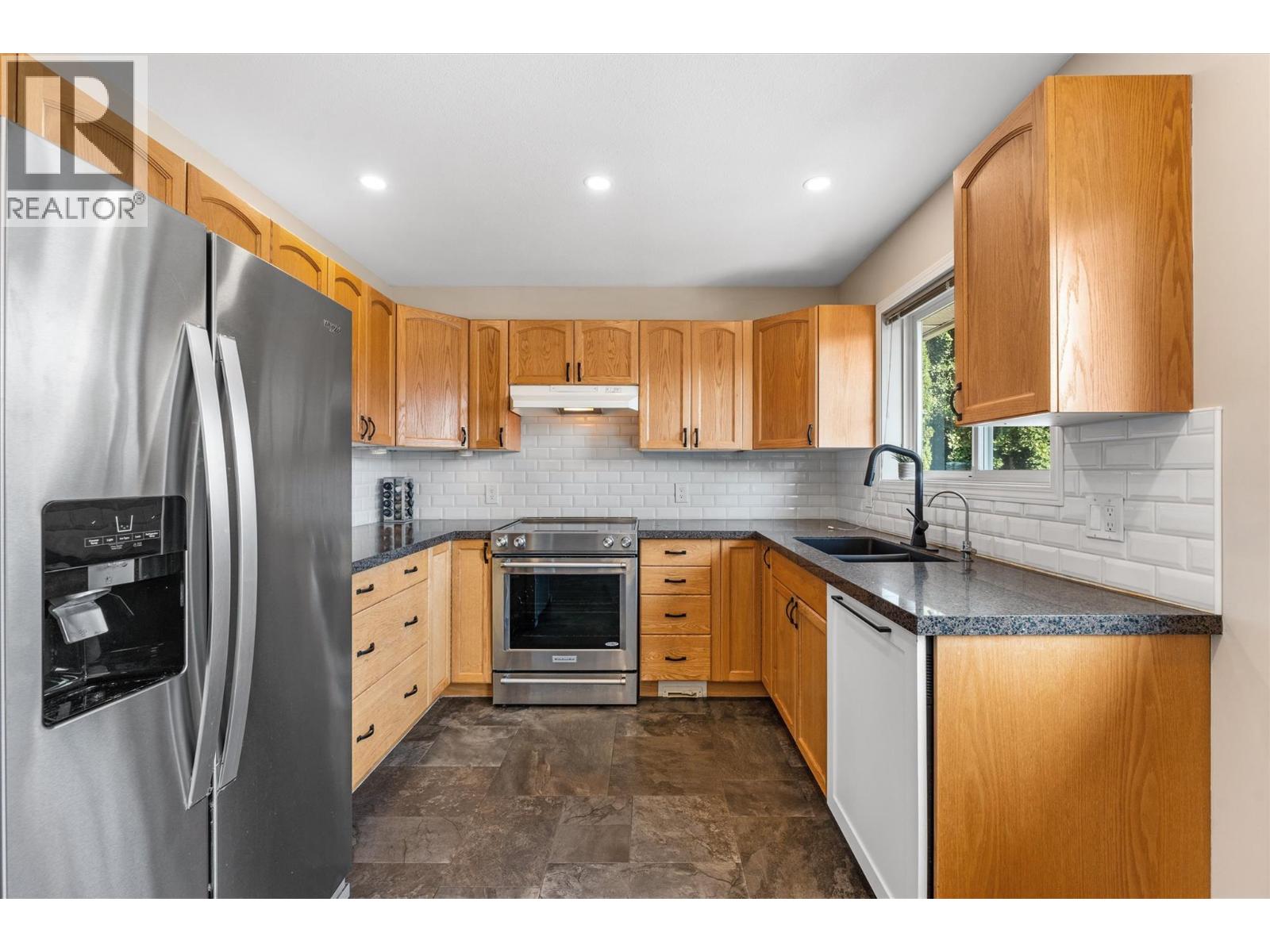  10991 Pretty Road, Lake Country