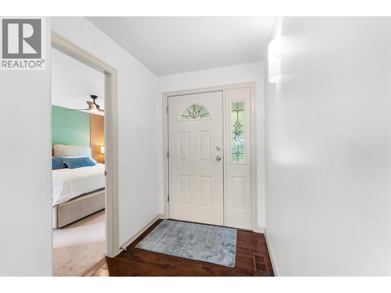  10991 Pretty Road, Lake Country
