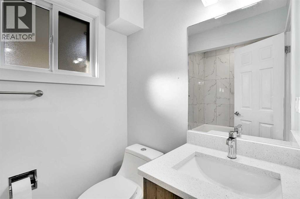 Single Family House for Sale in  huntridge Hill NE Huntington Hills Calgary 