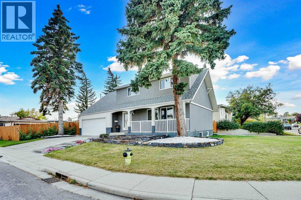 Single Family House for Sale in  huntridge Hill NE Huntington Hills Calgary 
