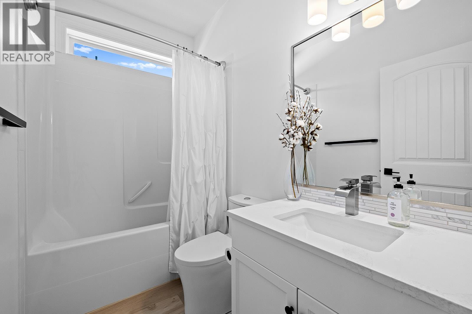  2550 Copper Ridge Drive, West Kelowna