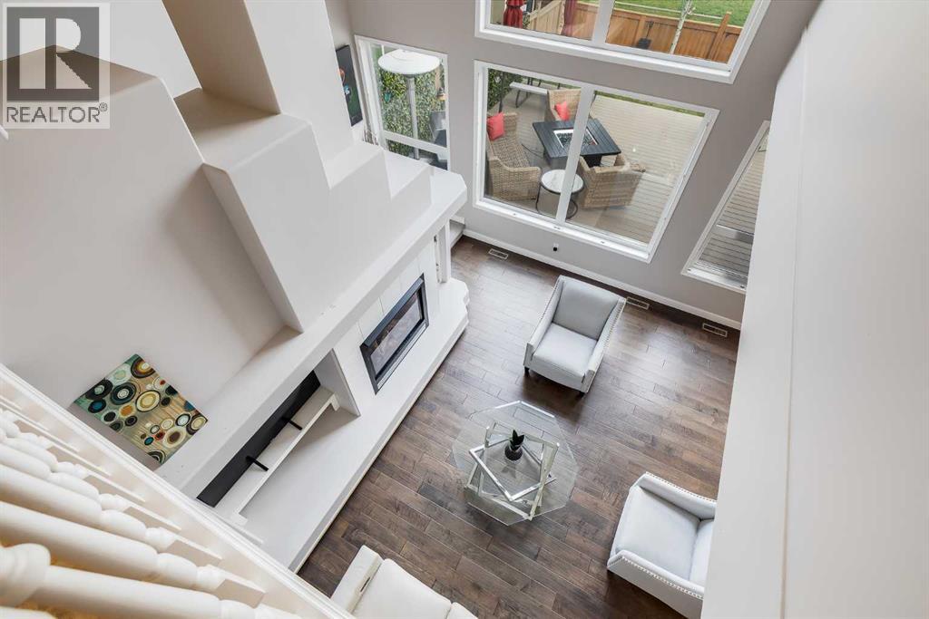 Single Family House for Sale in  Chapman Road SE Chaparral Calgary 