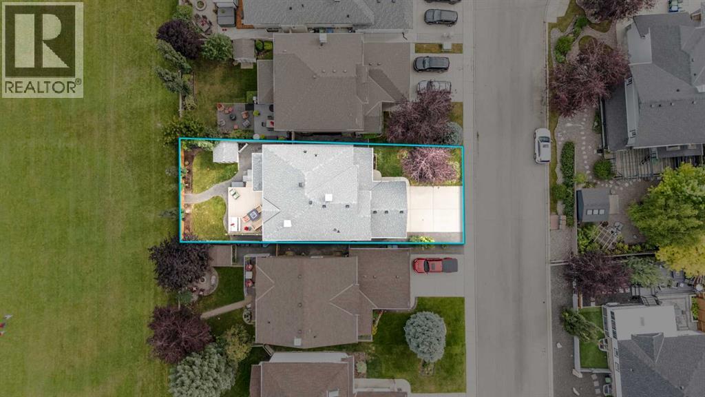 Single Family House for Sale in  Chapman Road SE Chaparral Calgary 