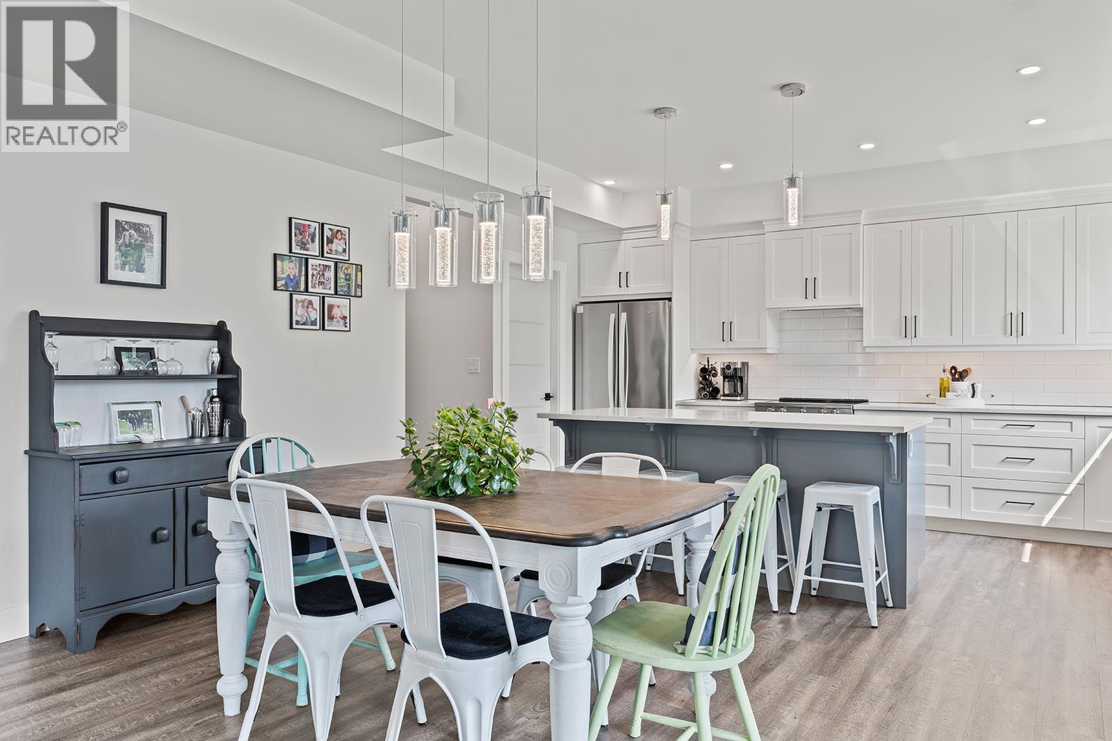 1 1441 20 Avenue Southeast, Salmon Arm