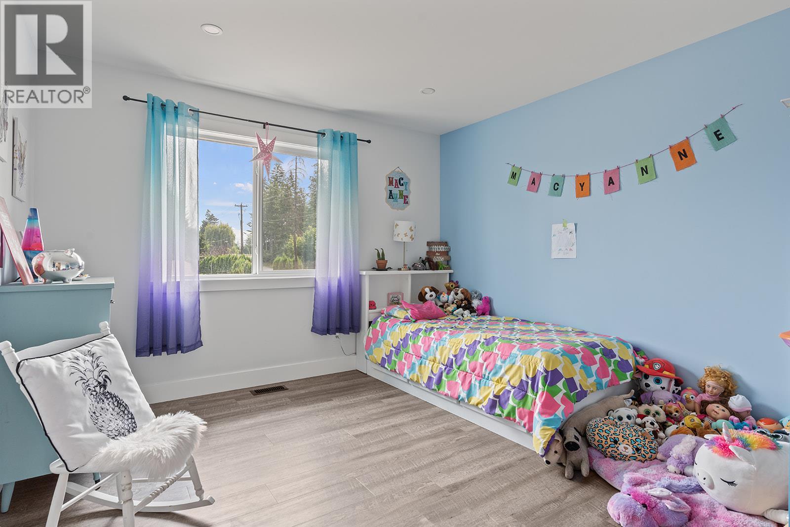 1 1441 20 Avenue Southeast, Salmon Arm