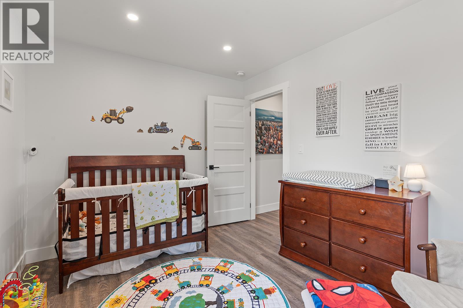 1 1441 20 Avenue Southeast, Salmon Arm