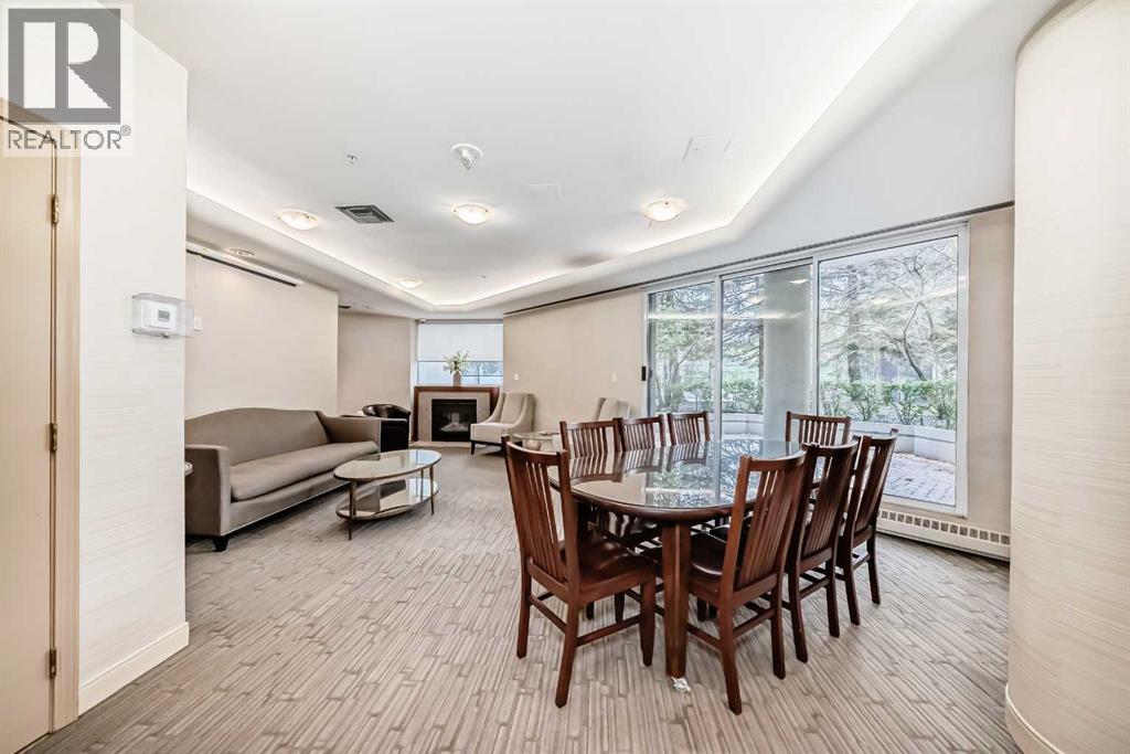 Single Family House for Sale in    Avenue SW Eau Claire Calgary 