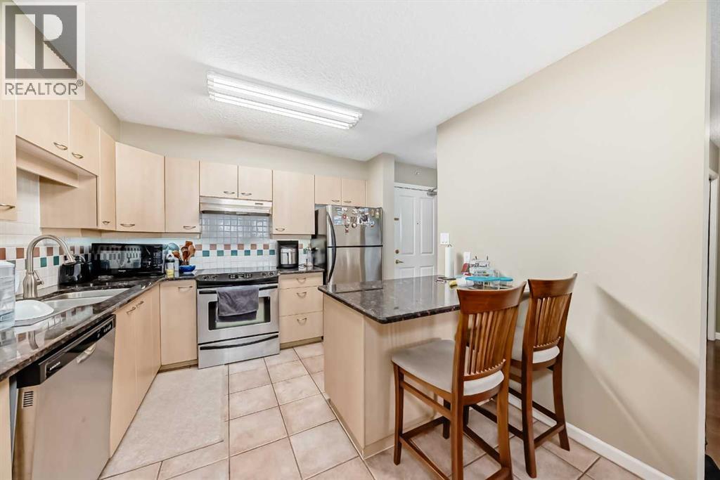 Single Family House for Sale in    Avenue SW Eau Claire Calgary 