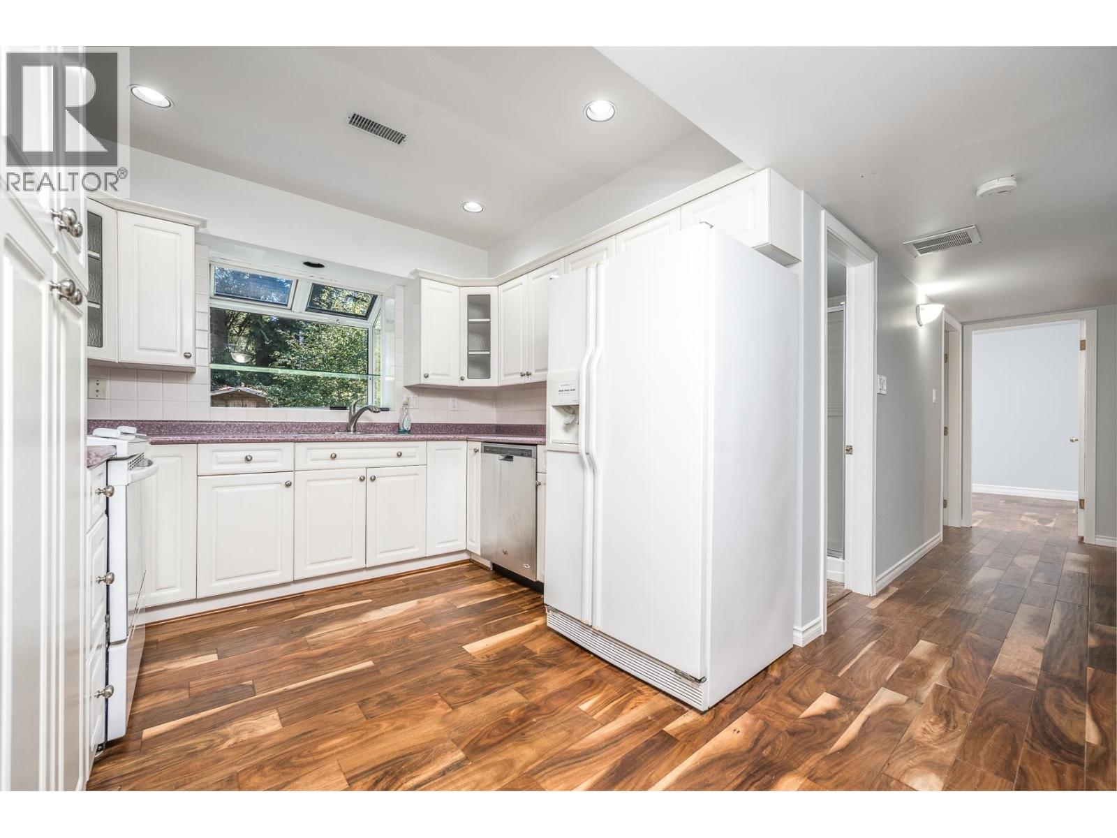 1020 PACIFIC Place, Delta