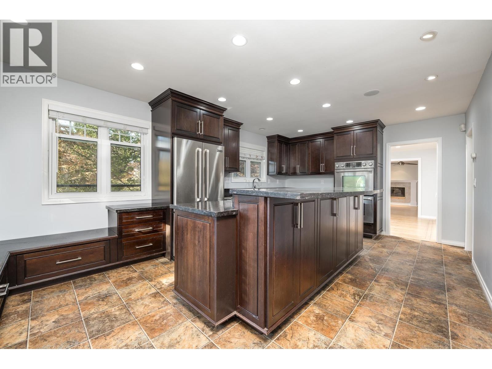 1020 PACIFIC Place, Delta