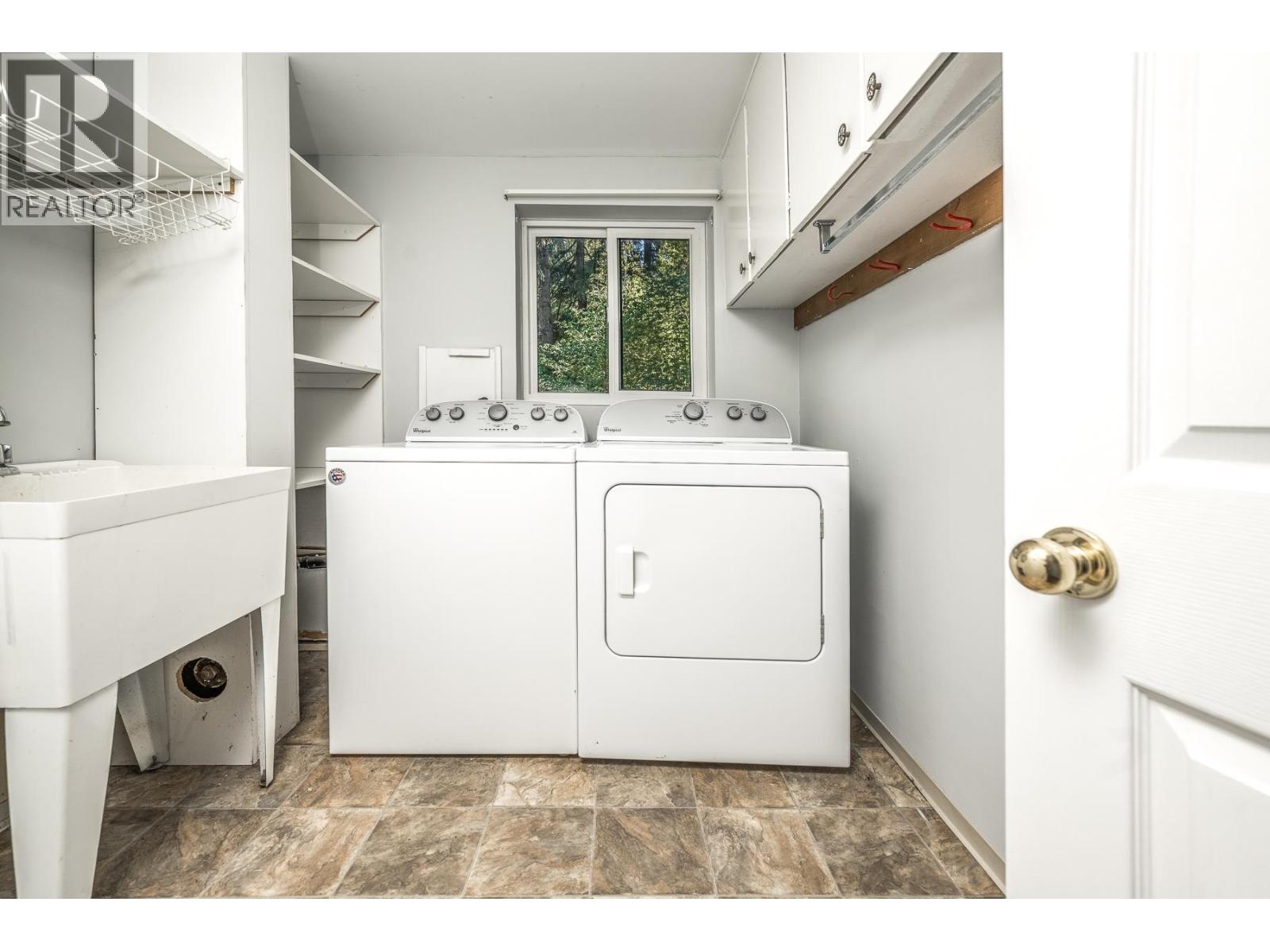 1020 PACIFIC Place, Delta