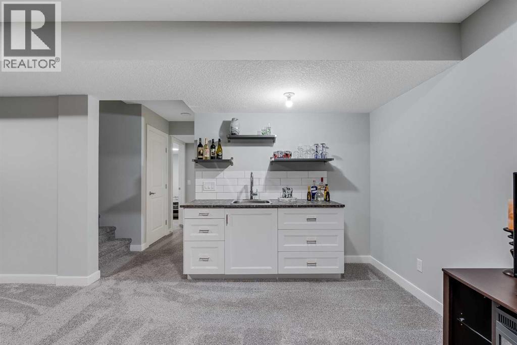 211 Willow Place, Cochrane