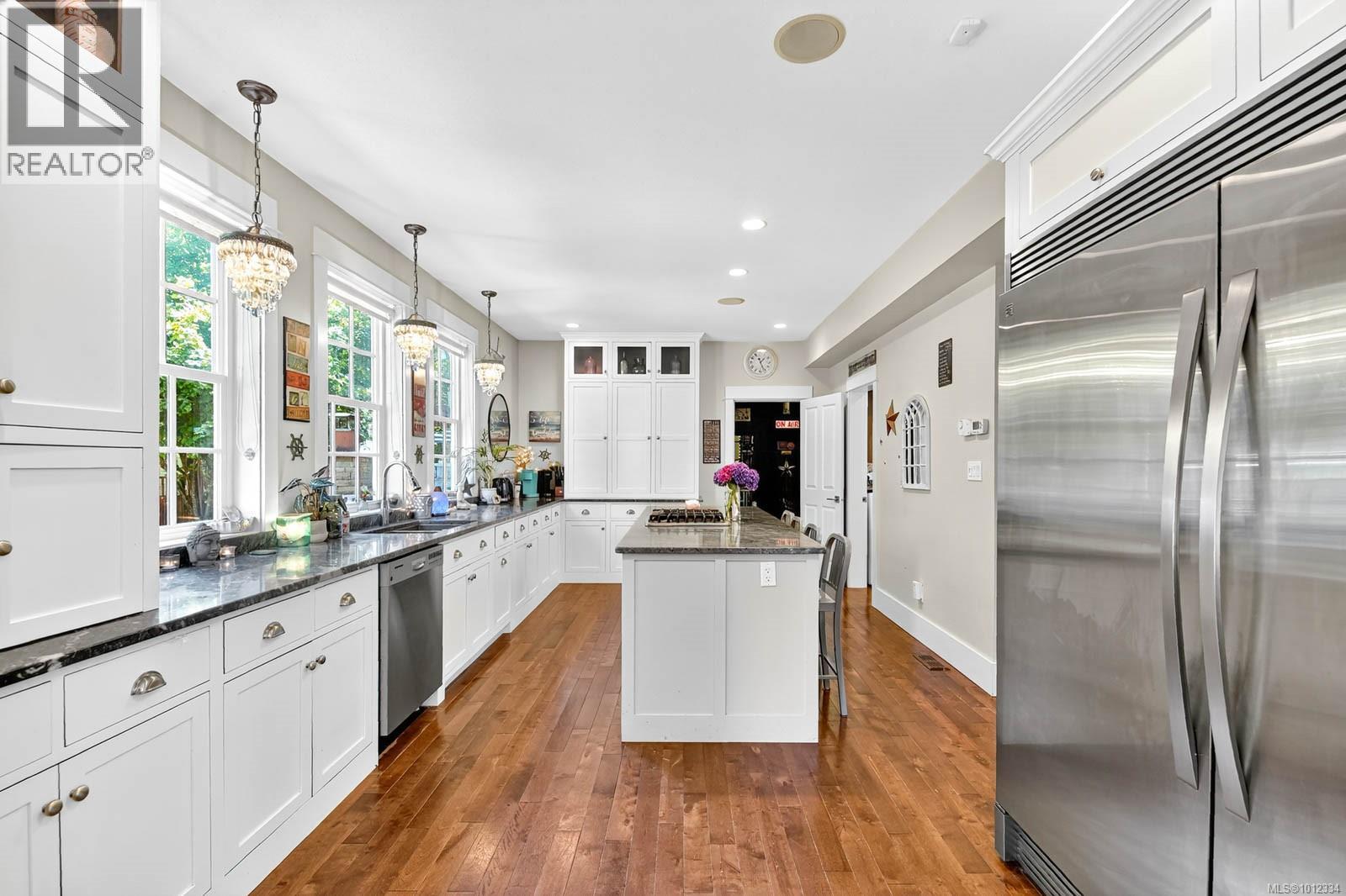 4455 Elizabeth St, Port Alberni