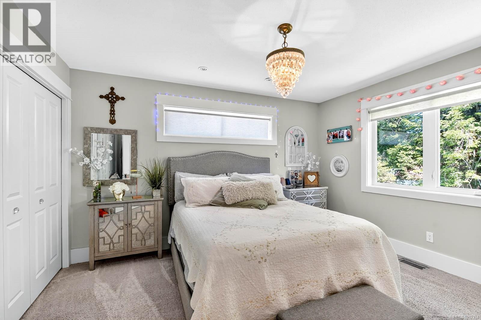 4455 Elizabeth St, Port Alberni