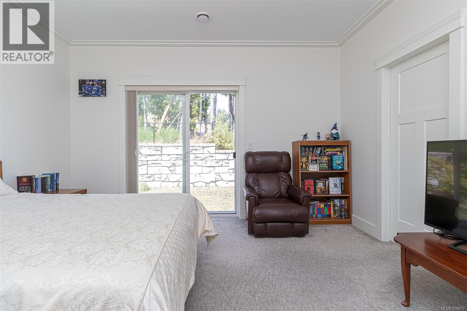  2406 Azurite Crescent, Langford