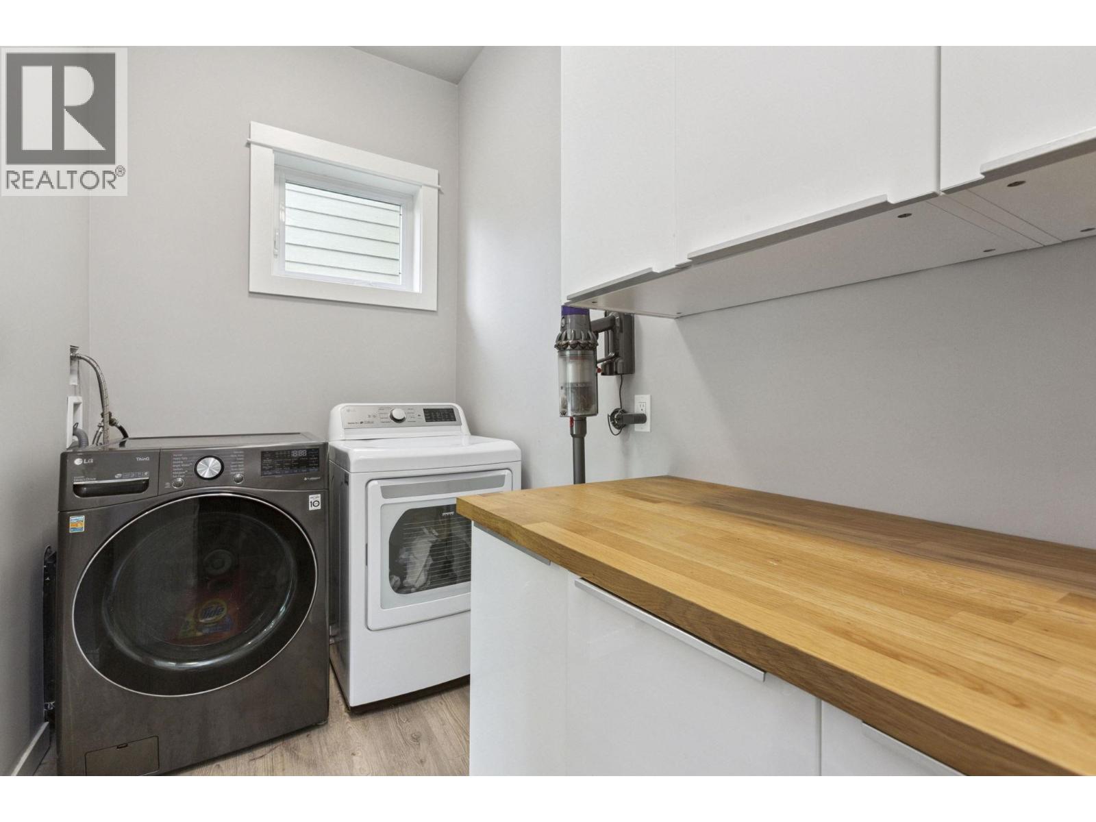4137 YALE STREET, Burnaby