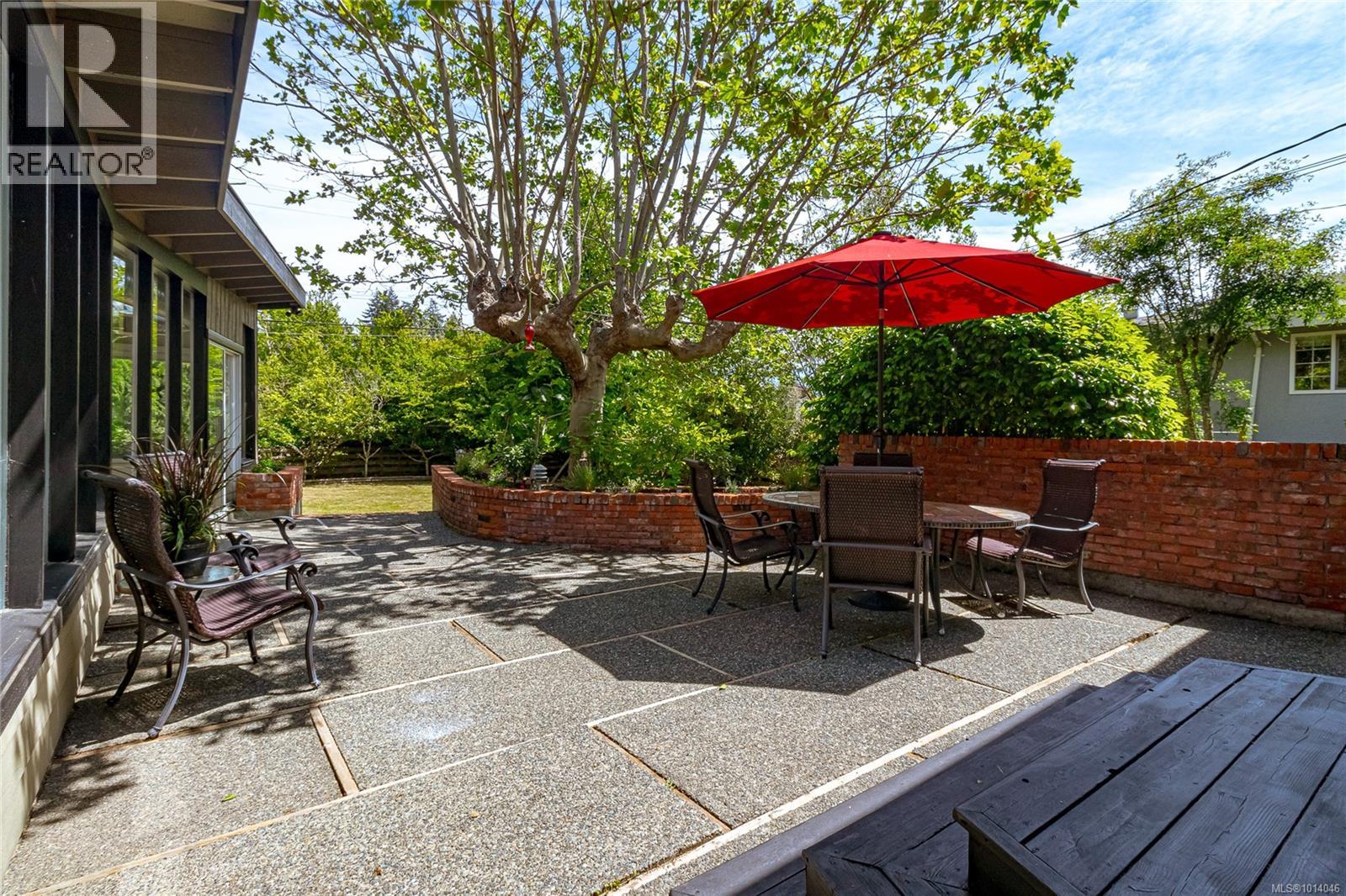 3515 Cardiff Pl, Oak Bay
