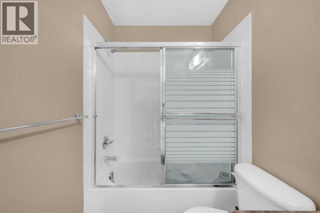 Single Family House for Sale in   Taradale Drive NE Taradale Calgary 