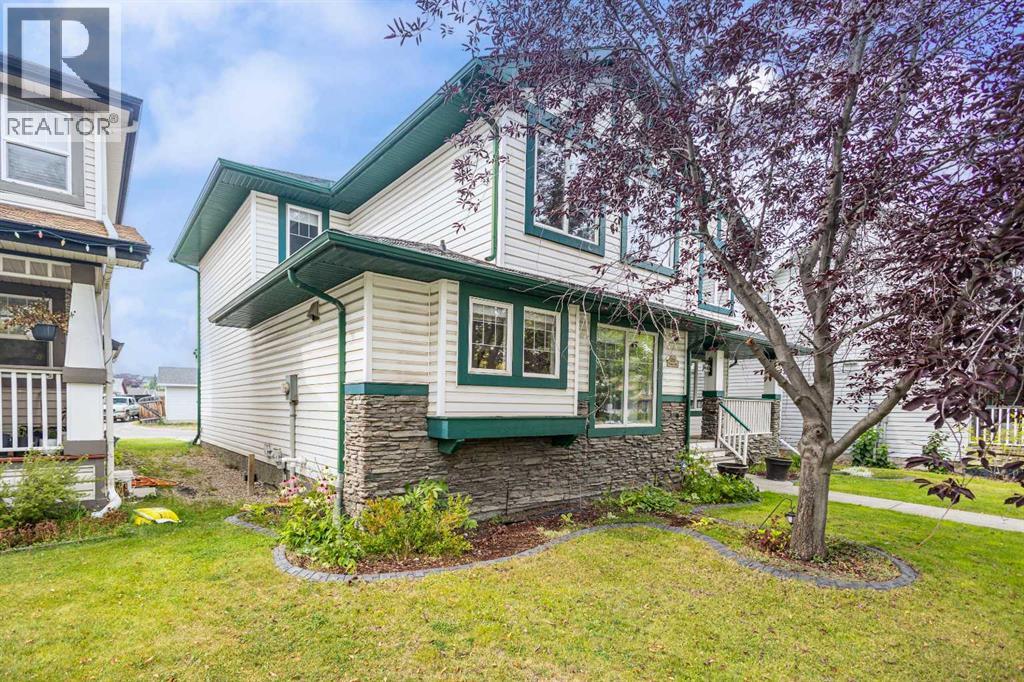 Single Family House for Sale in  Prestwick Boulevard SE McKenzie Towne Calgary 