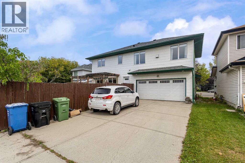 Single Family House for Sale in  Prestwick Boulevard SE McKenzie Towne Calgary 