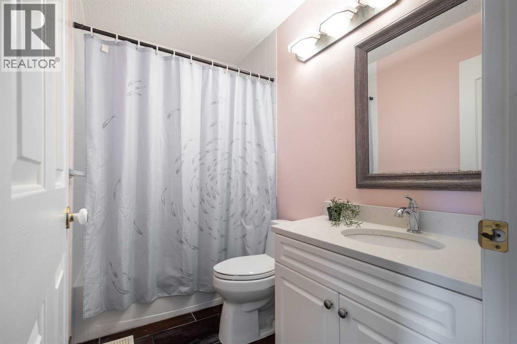 Single Family House for Sale in  Prestwick Boulevard SE McKenzie Towne Calgary 