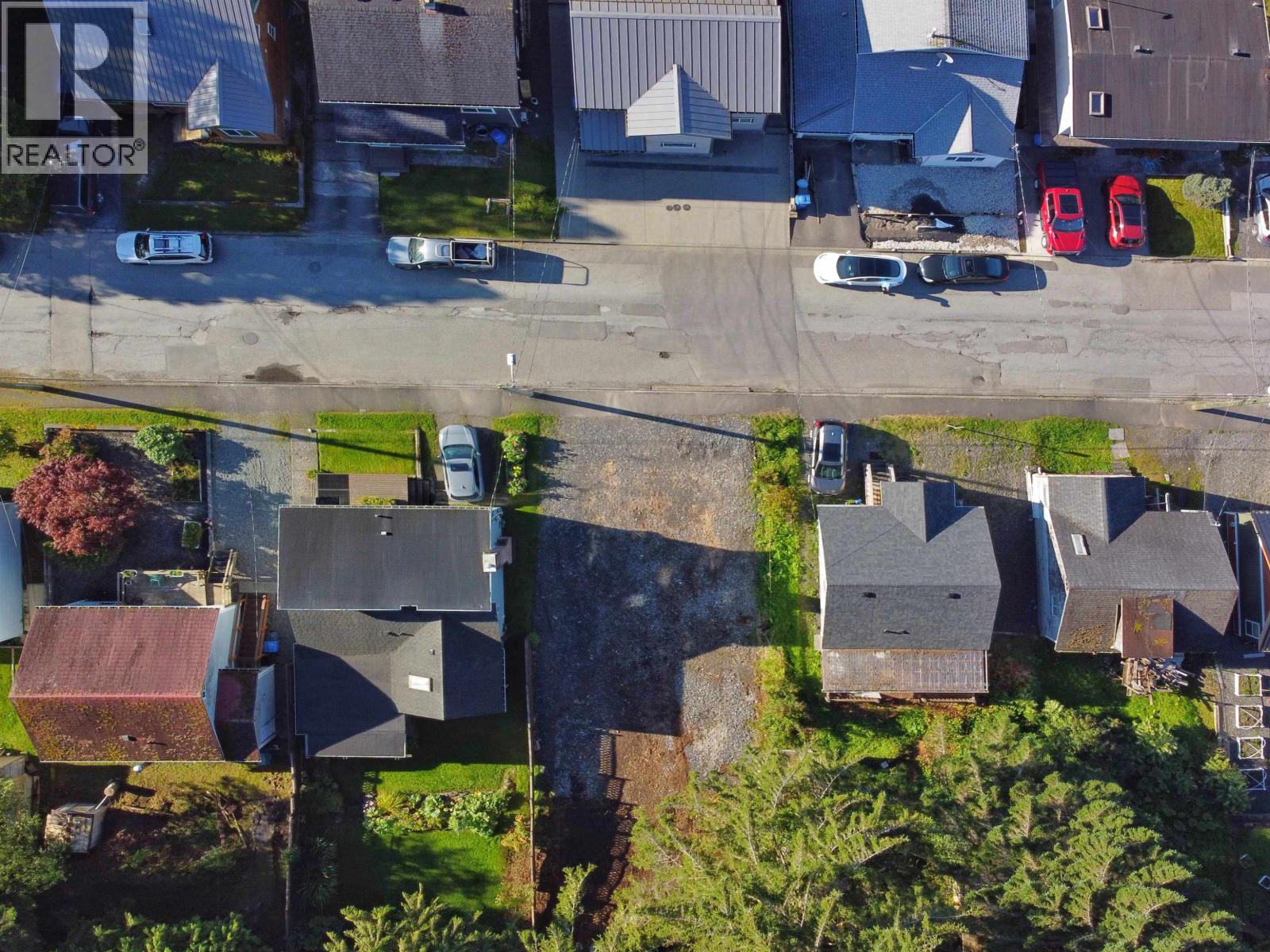 1376 OVERLOOK STREET