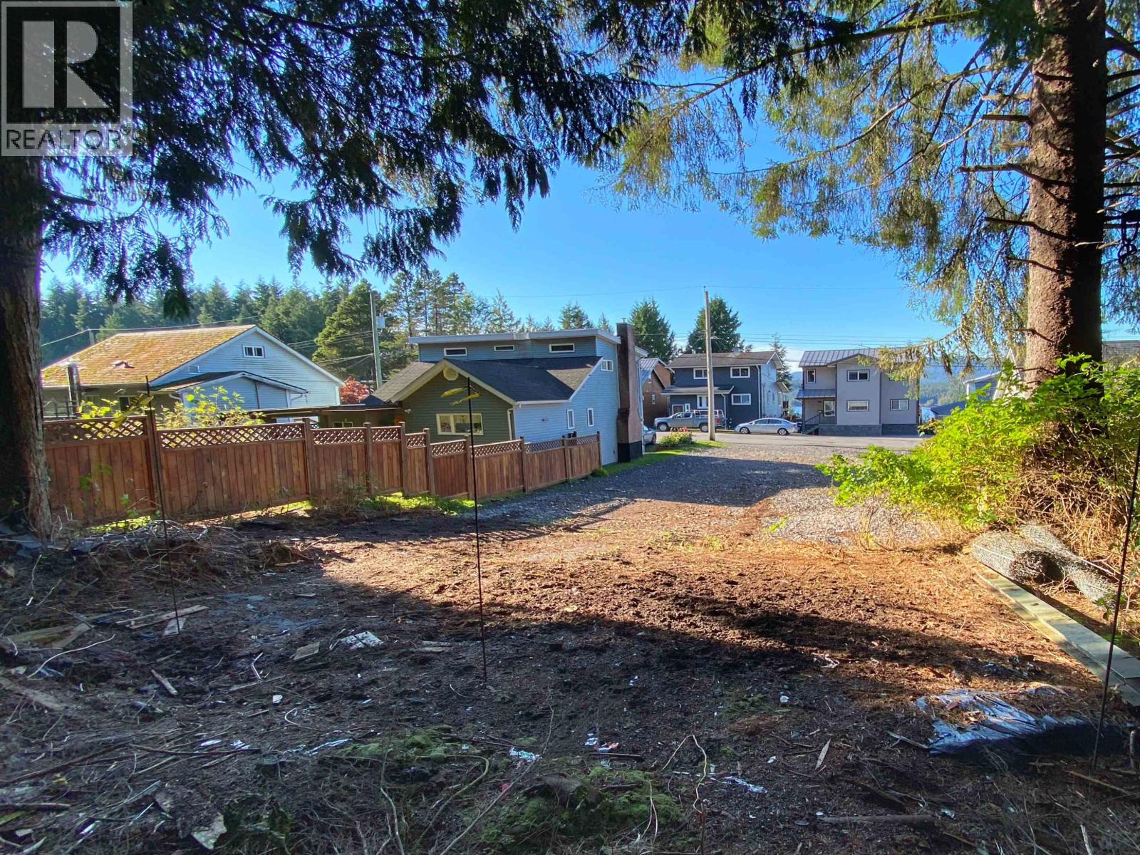 1376 OVERLOOK STREET