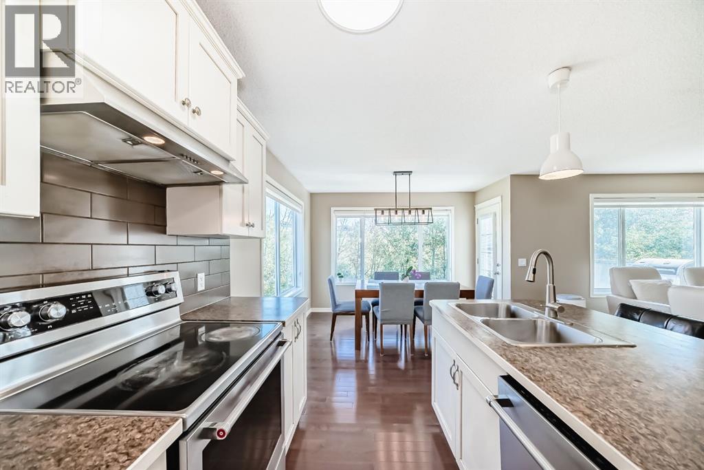 Single Family House for Sale in  Tuscany Summit Heath NW Tuscany Calgary 