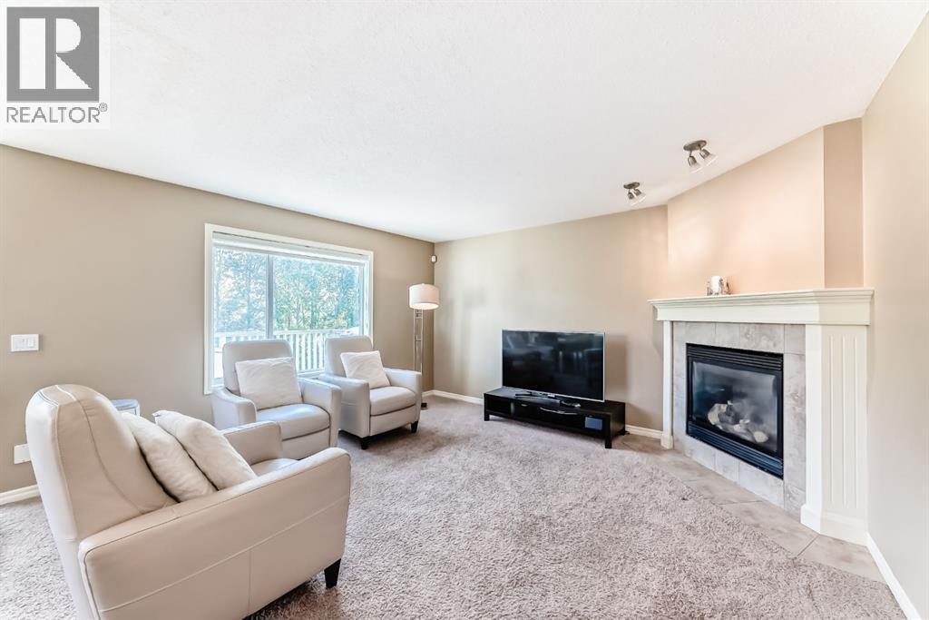 Single Family House for Sale in  Tuscany Summit Heath NW Tuscany Calgary 