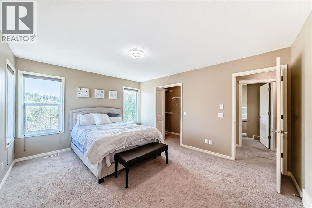 Single Family House for Sale in  Tuscany Summit Heath NW Tuscany Calgary 