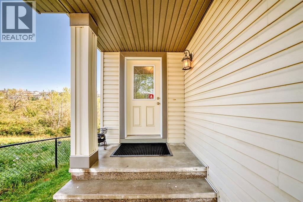 Single Family House for Sale in  Tuscany Summit Heath NW Tuscany Calgary 