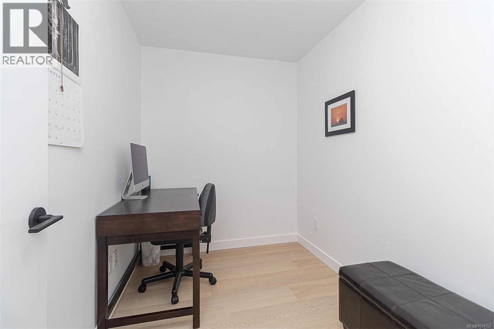202S 3564B Ryder Hesjedal Way, Colwood
