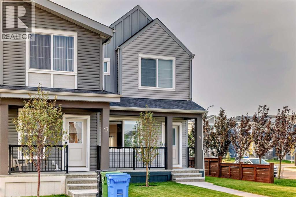 Single Family House for Sale in  Sage Hill Path NW Sage Hill Calgary 