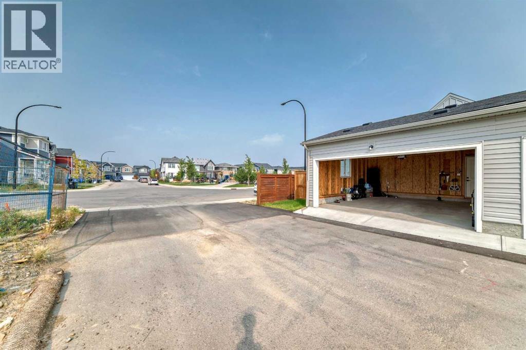 Single Family House for Sale in  Sage Hill Path NW Sage Hill Calgary 