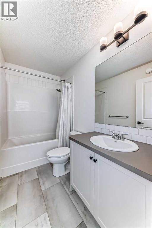 Single Family House for Sale in  Sage Hill Path NW Sage Hill Calgary 