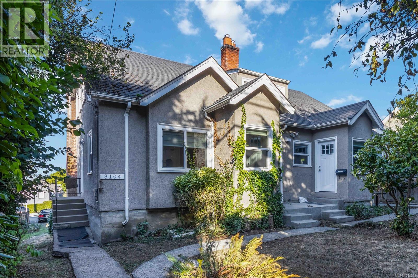 3104-3106 Richmond Rd, Saanich