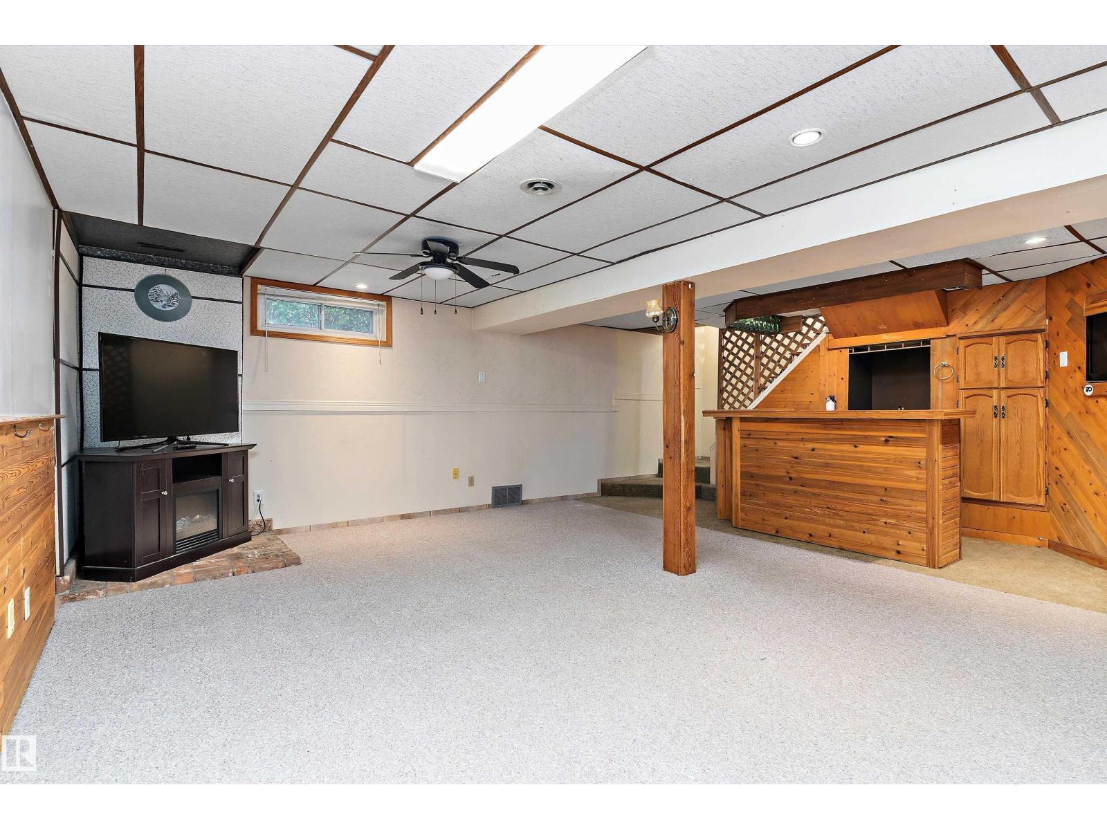 114 BROOKWOOD DR, Spruce Grove