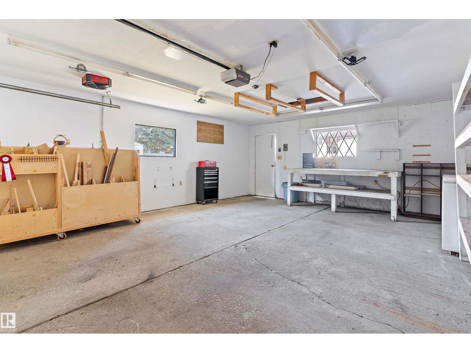 114 BROOKWOOD DR, Spruce Grove