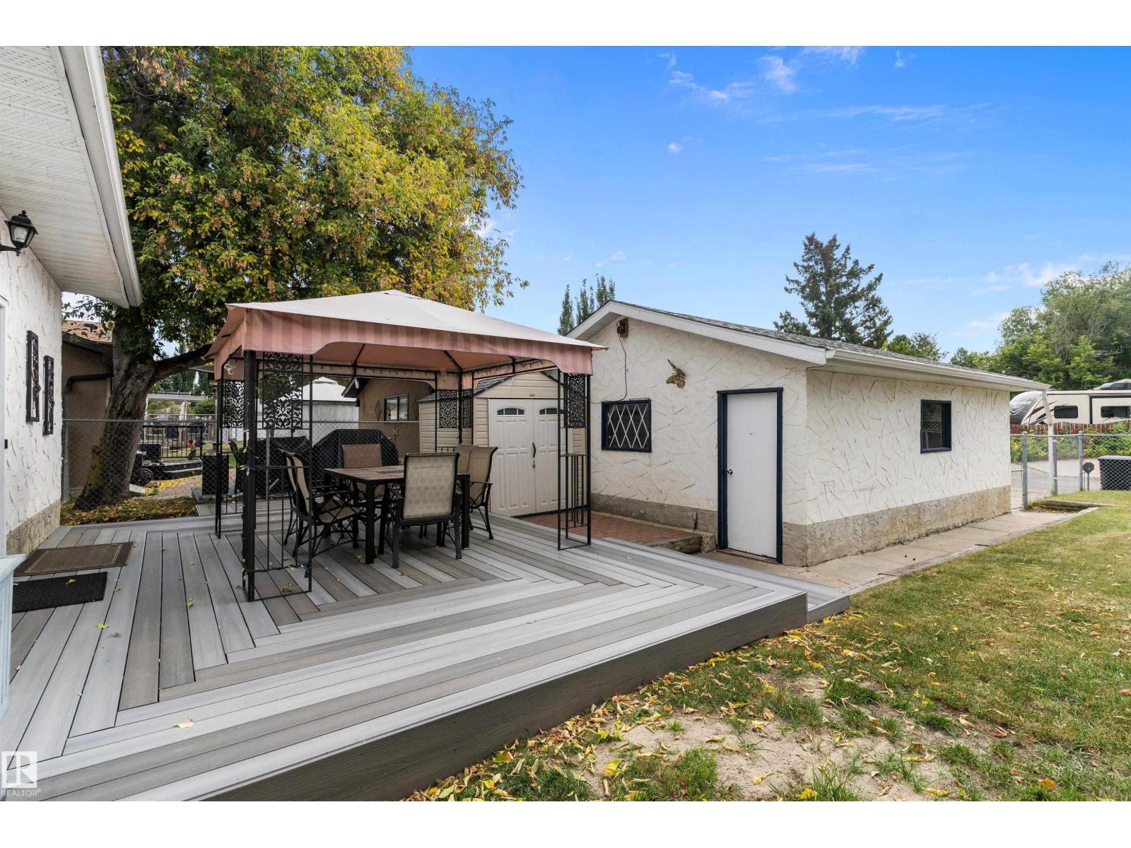 114 BROOKWOOD DR, Spruce Grove