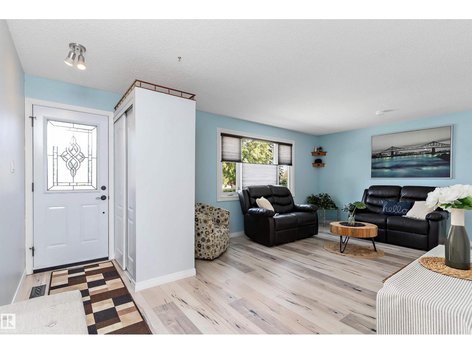 114 BROOKWOOD DR, Spruce Grove