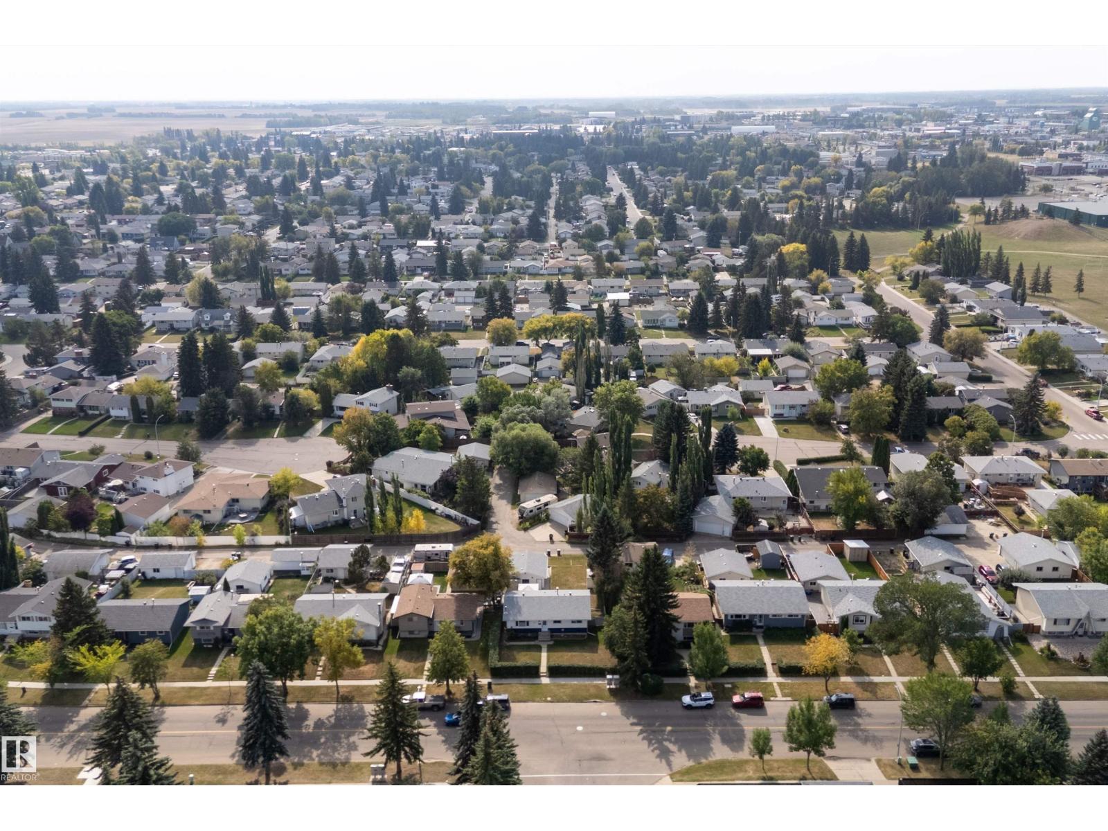 114 BROOKWOOD DR, Spruce Grove