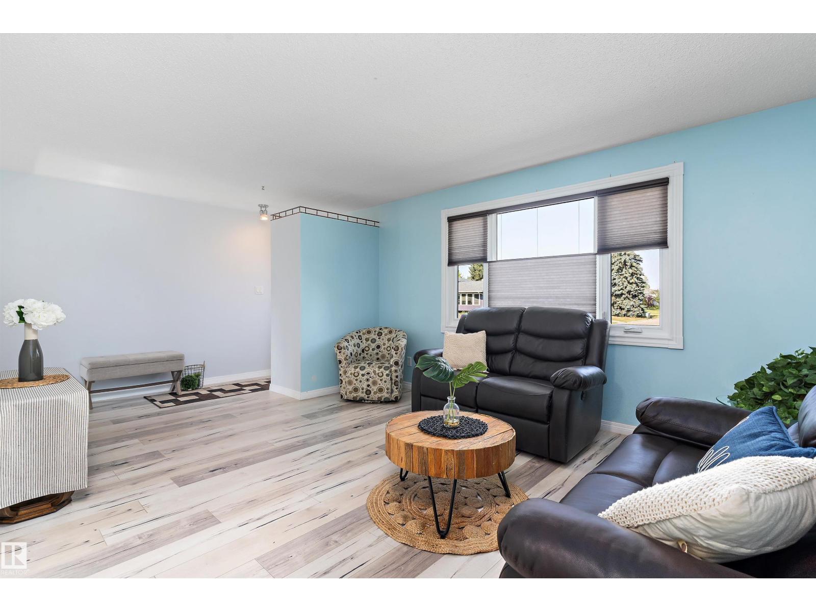 114 BROOKWOOD DR, Spruce Grove