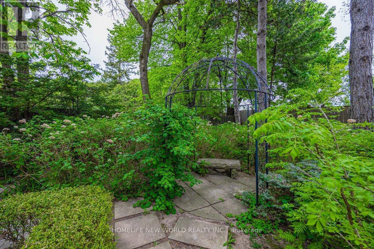 5 ABRAMS PLACE - 35