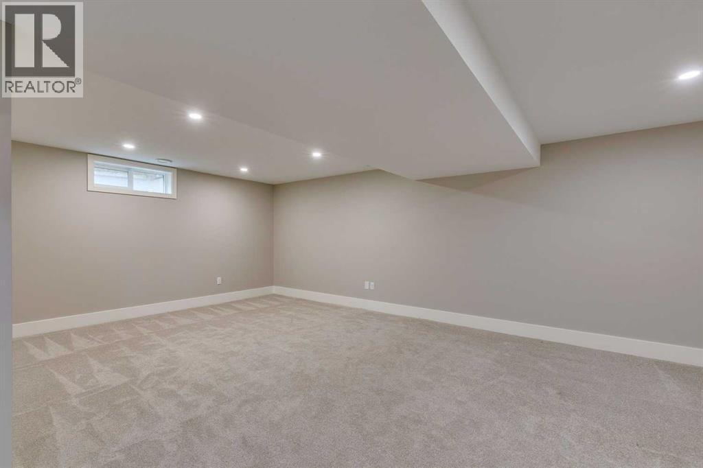 Single Family House 4 Level for Sale in   Street SW Wildwood Calgary 