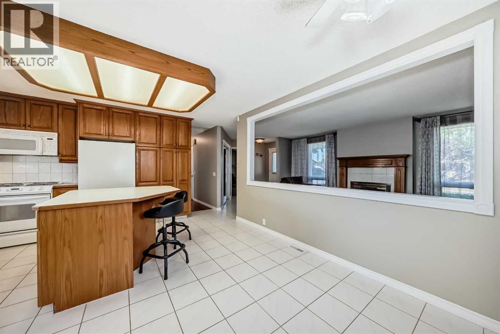 Single Family House Bungalow for Sale in   Avenue NE Pineridge Calgary 