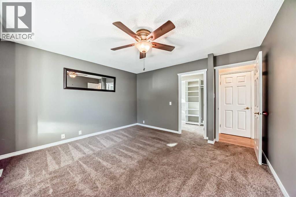 Single Family House Bungalow for Sale in   Avenue NE Pineridge Calgary 